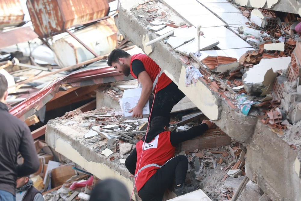 Earthquake survivors in Turkey and Syria will receive emergency aid of £60,000