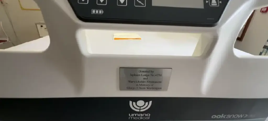 Who doesn’t like a cuddle! Warwickshire Freemasons have donated over £16,000 to purchase a 'cuddle bed' to Marie Curie Hospice.